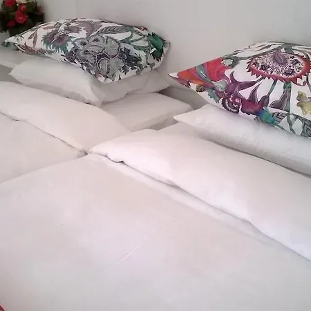 Spot 巴勒尔